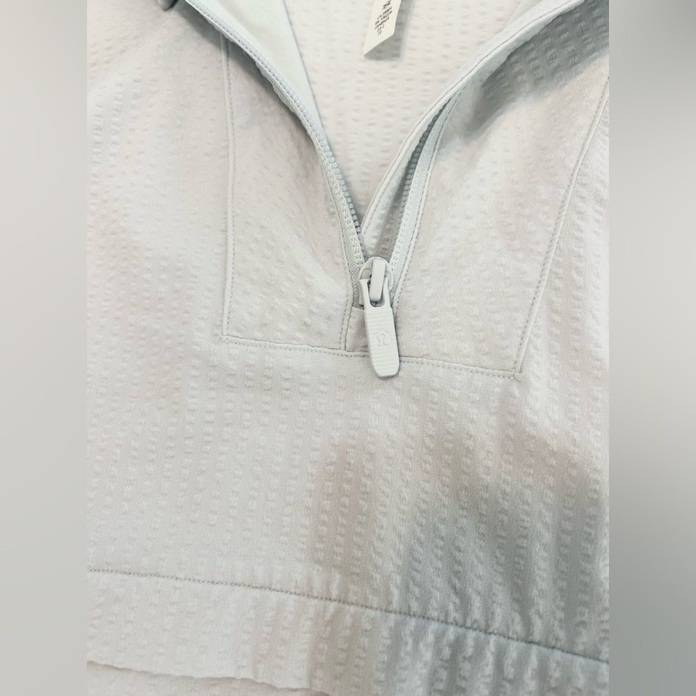 Lululemon Pack Light Pullover Jacket - image 6
